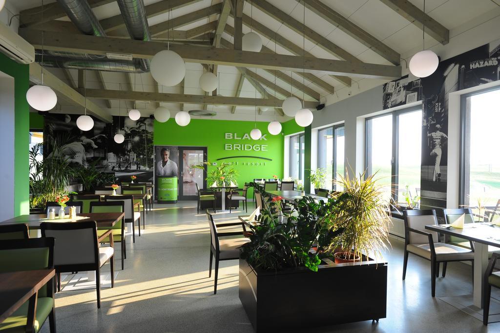 Hotel apartamentowy Black Bridge 4*